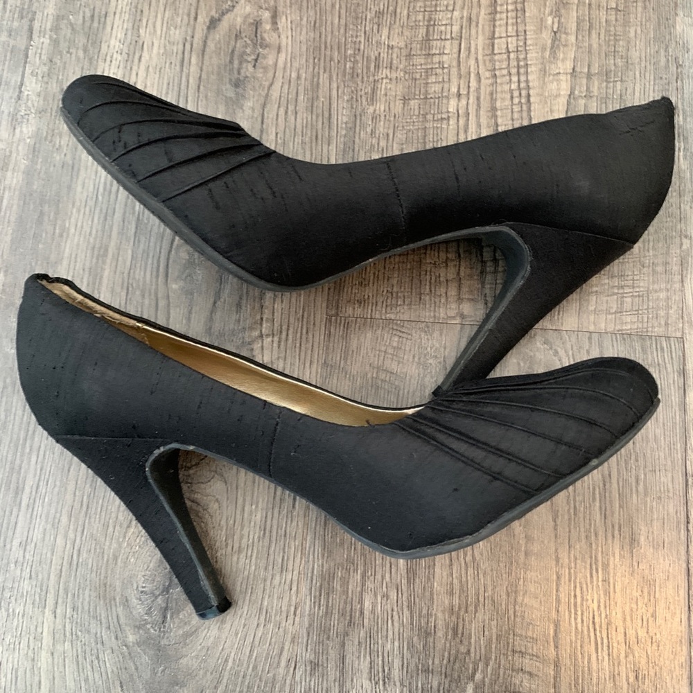 Black Women’s Heels Size 7